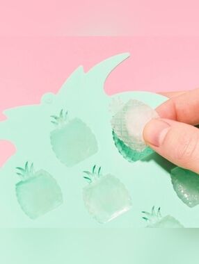 $5 ADD ON Blush Pineapple Silicone Mold Tray‎